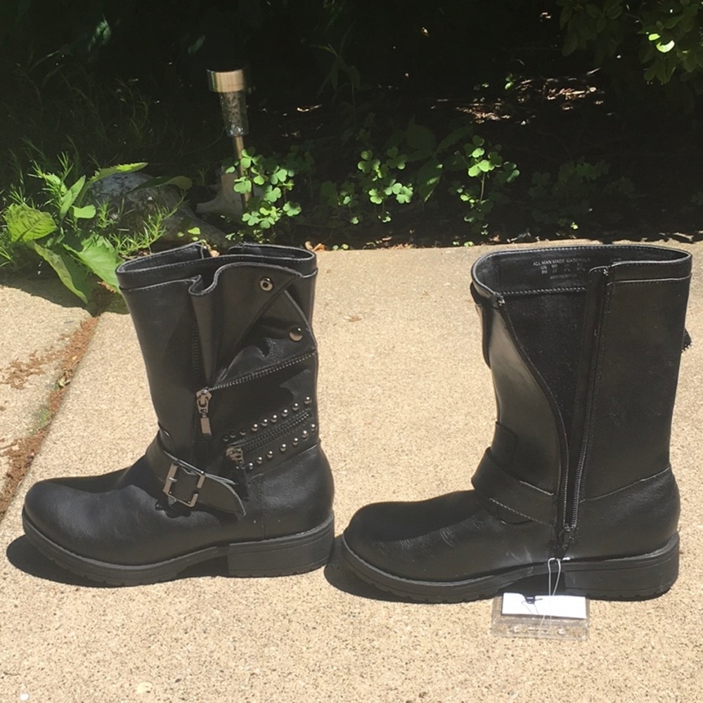 Women’s boots